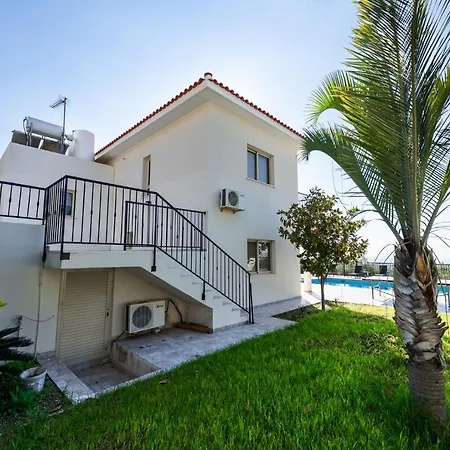 Savvas Villa *