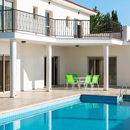 Savvas Villa