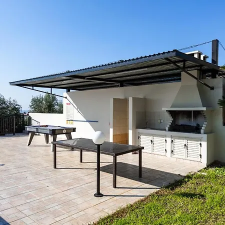Villa Savvas *