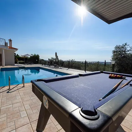 Villa Savvas *